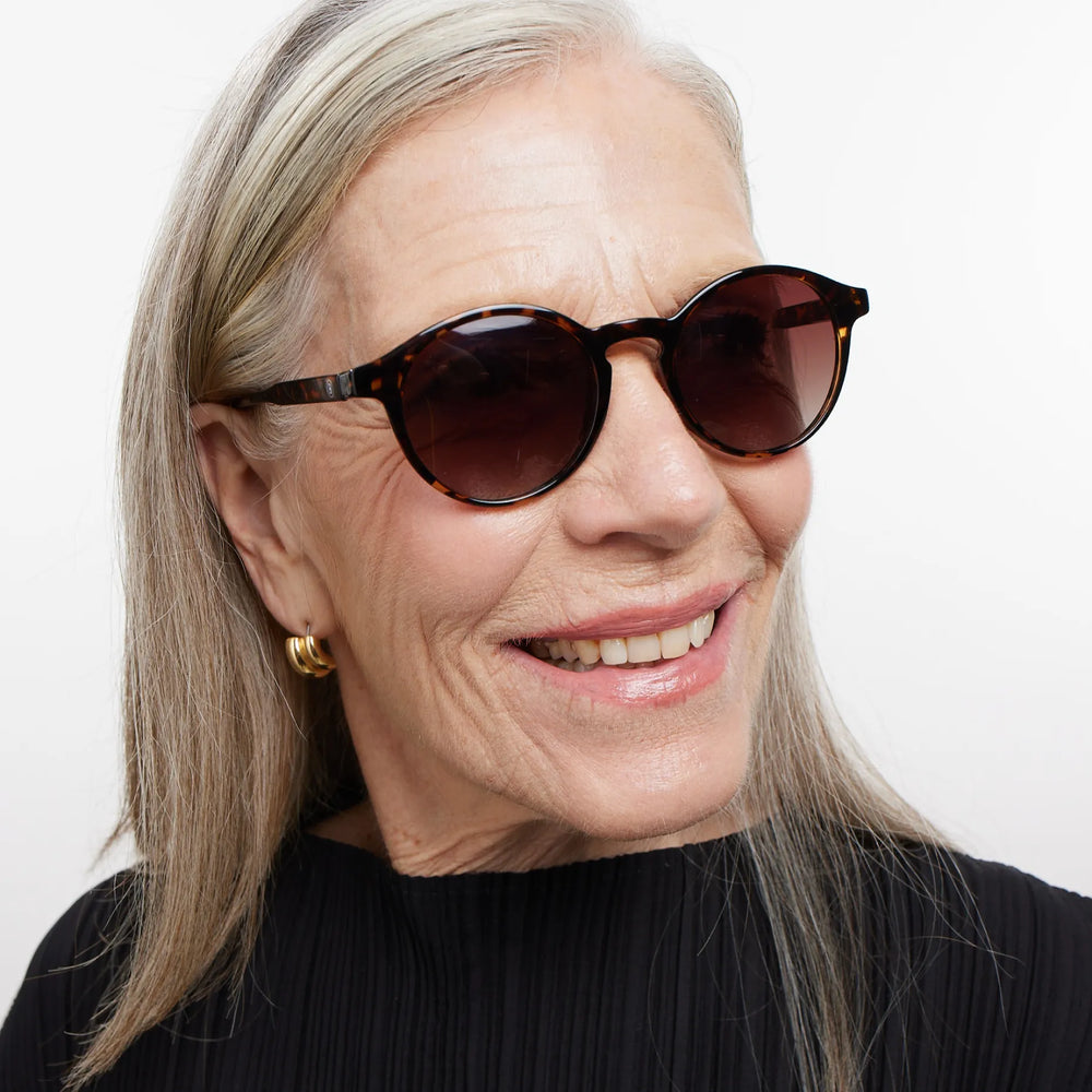 Le Marais Sunglasses | Glossy Tortoise