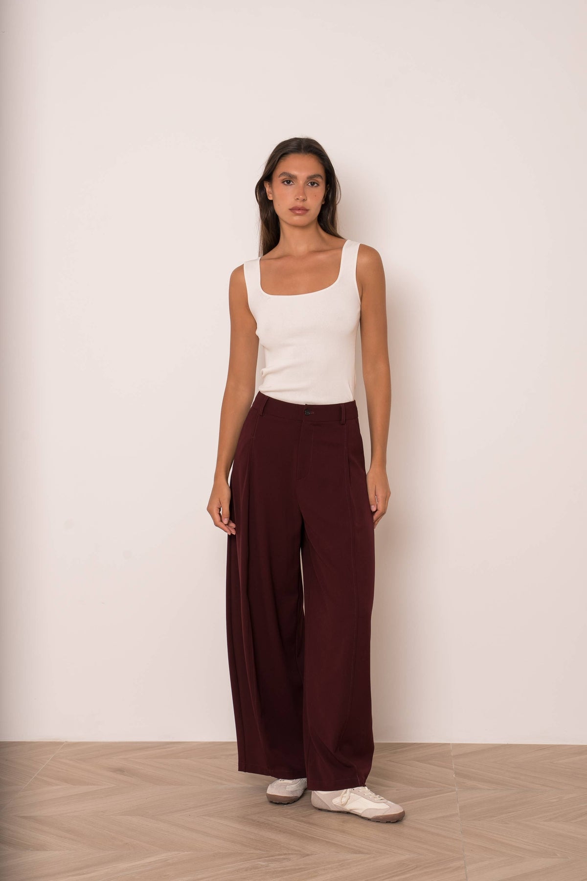 Nikki Wide Barrel Trousers | Merlot