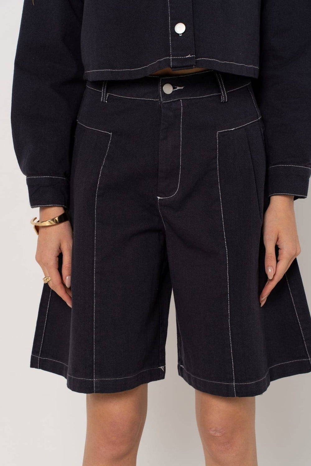 Ivan Autumn Wide Cut Shorts | Navy