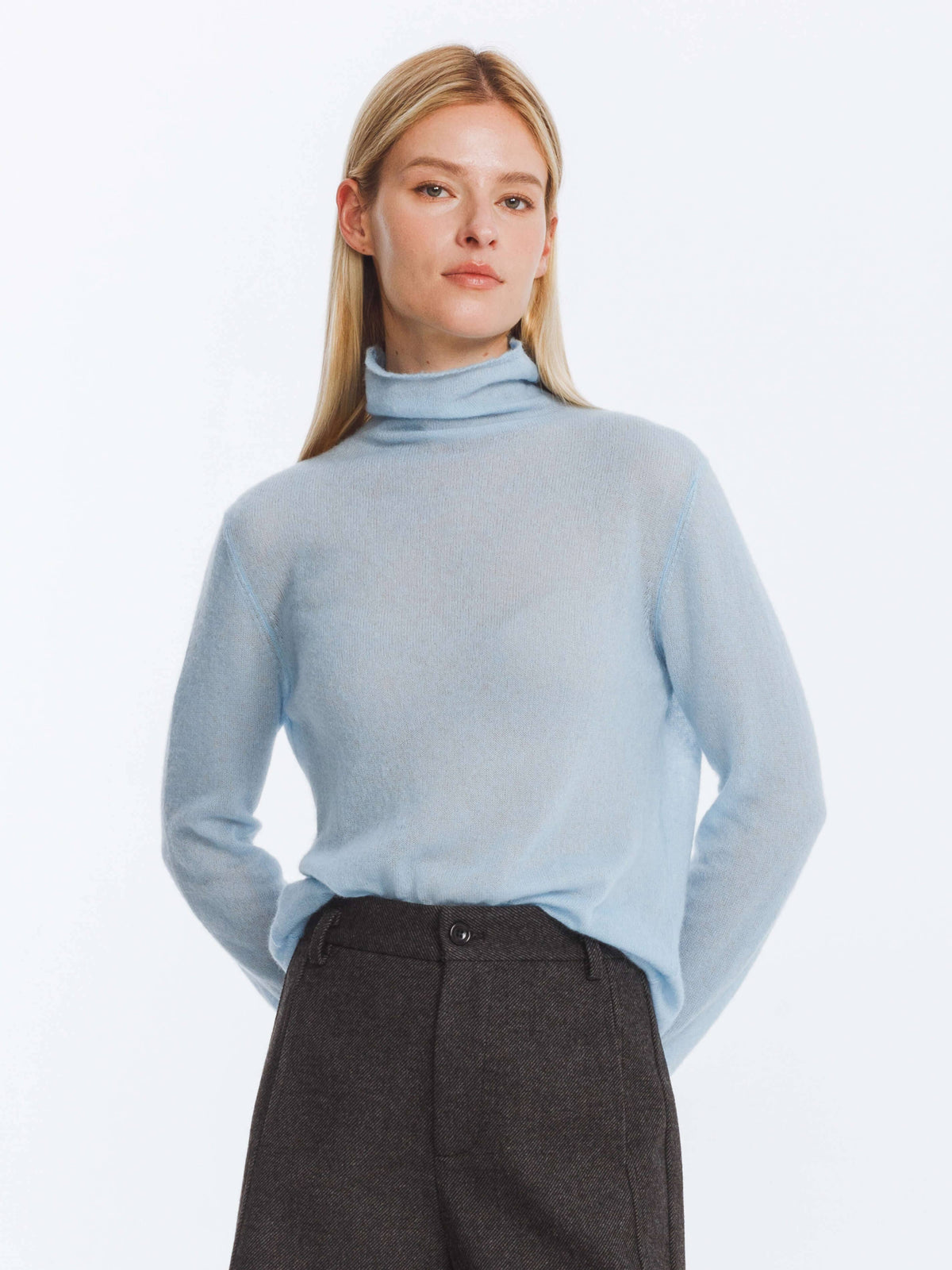 Thin Wool Long Sleeves Top