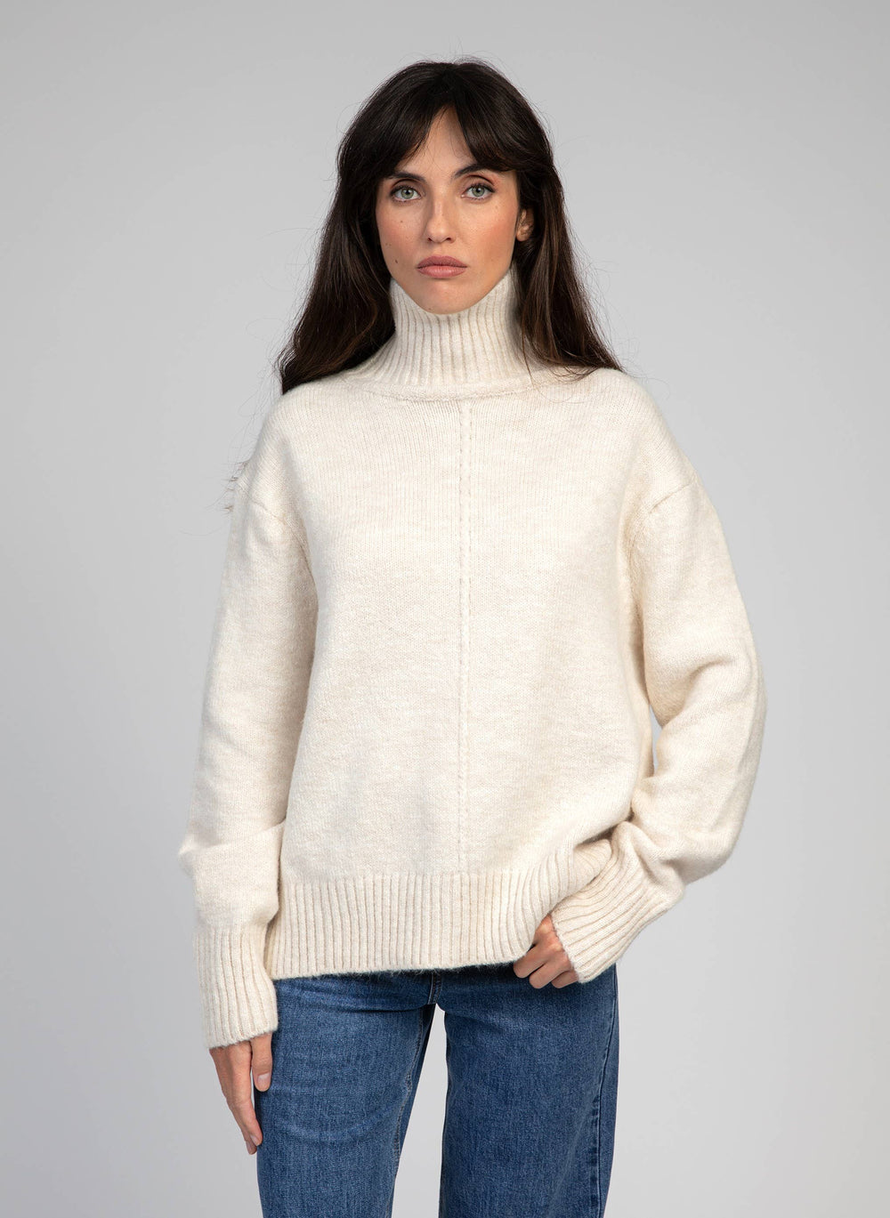 LIPY turtleneck sweater ecru