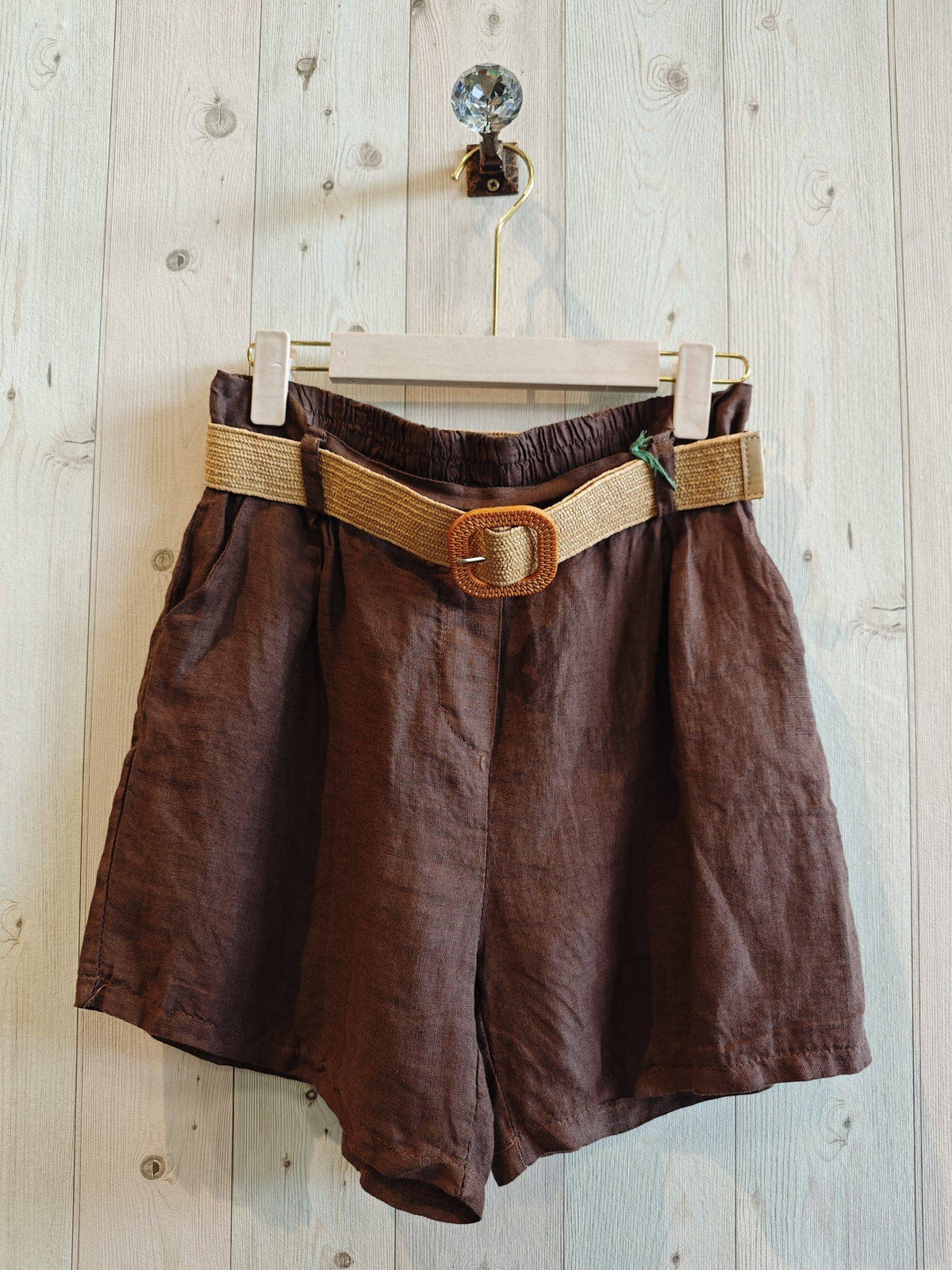 Linen Shorts with Belt