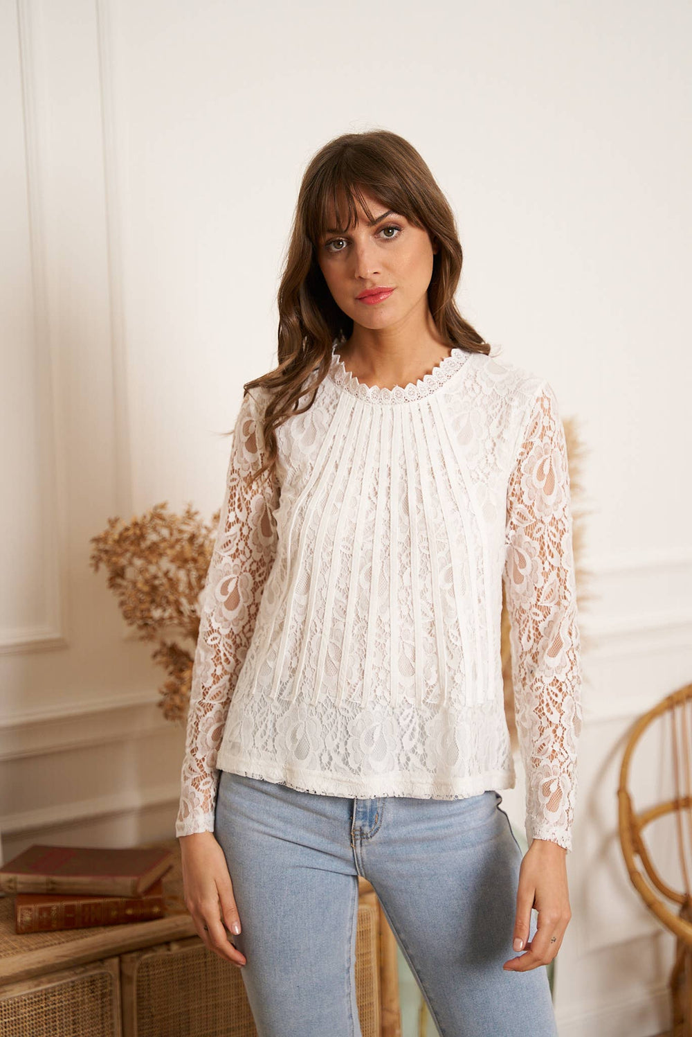 Lace blouse with bands and long sleeves Tiffany - 80971