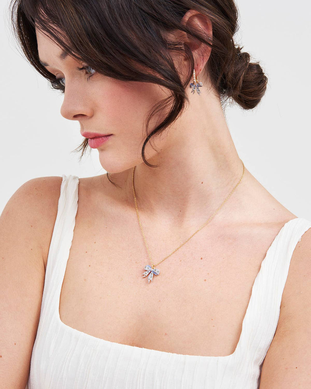 Bow Pendant Necklace