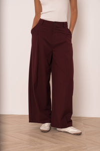 Nikki Wide Barrel Trousers | Merlot