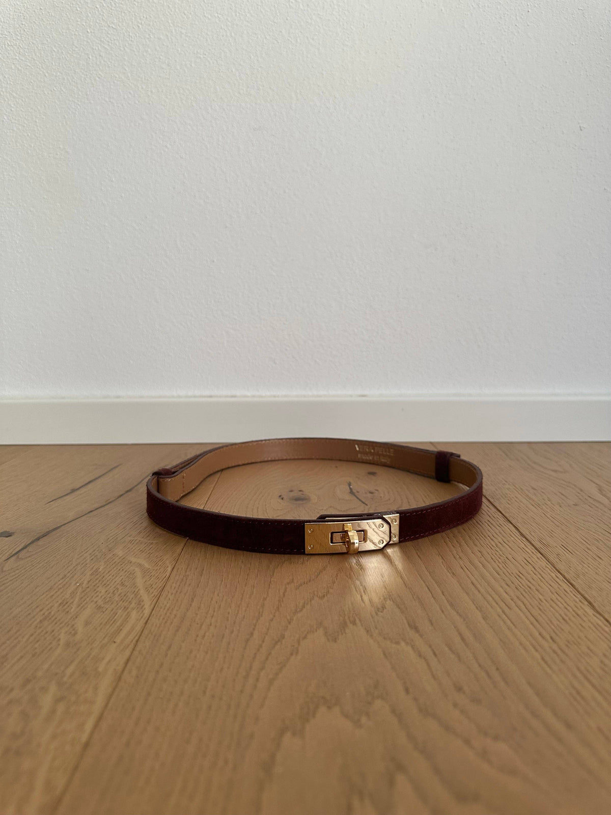 Madia Suede Belt | Black