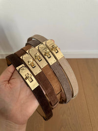 Madia Suede Belt | Black