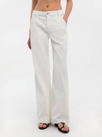 CUBIC Classic Straight Leg Jeans