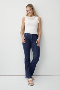 Finja Flared Jeans | Blue Black