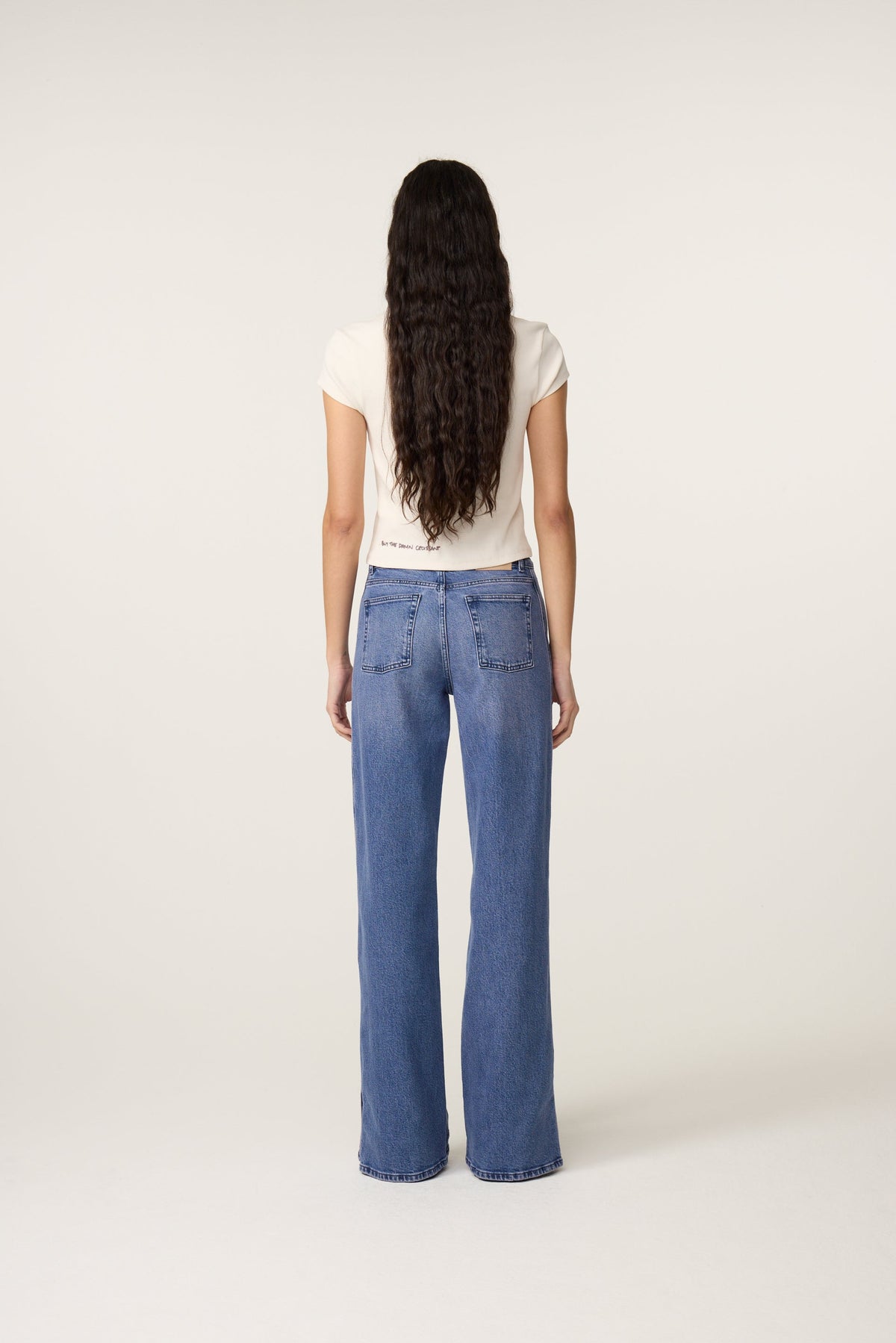 Gwen Slogan T-Shirt | Cosy White