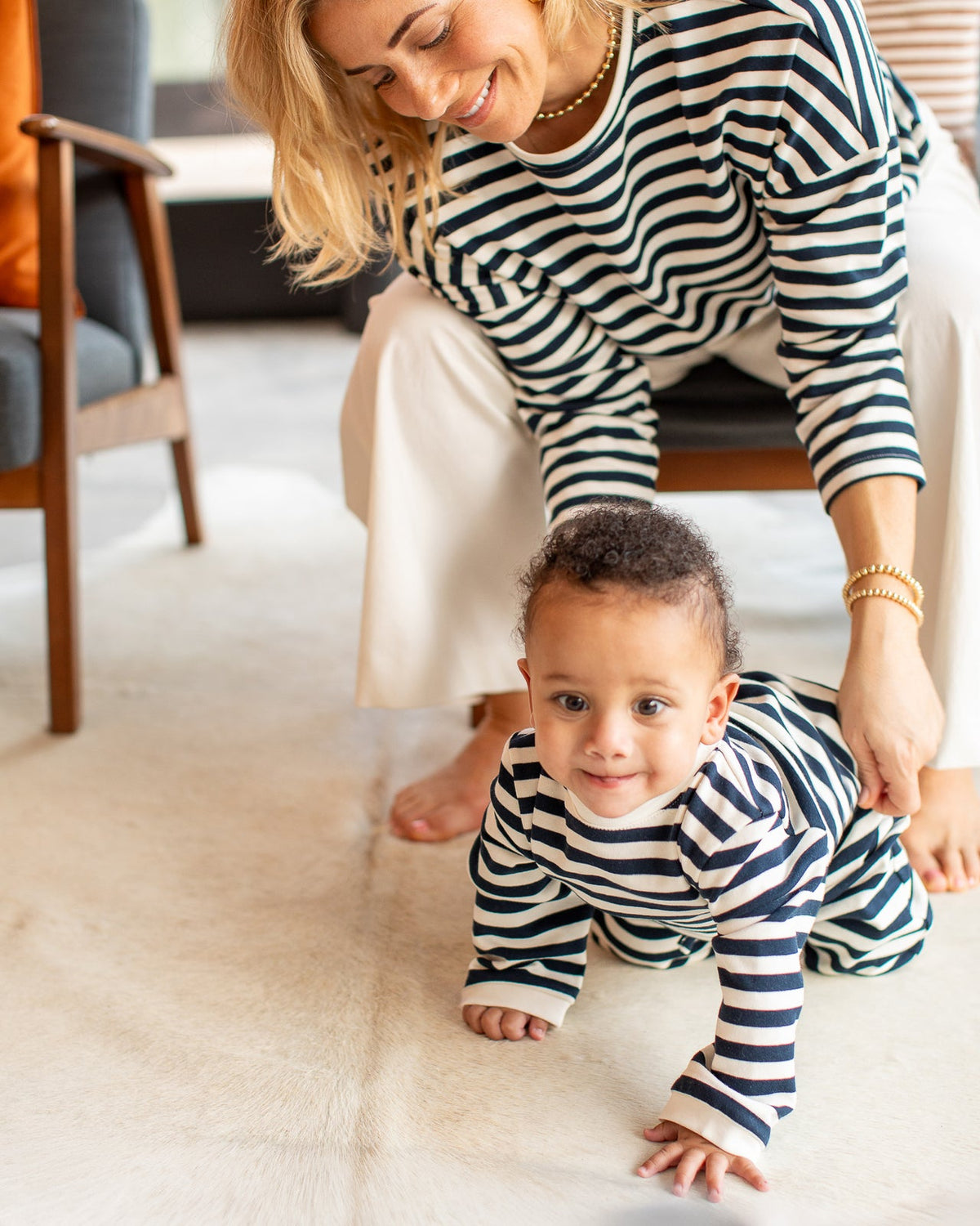 Rebecca Top | Navy / Ecru