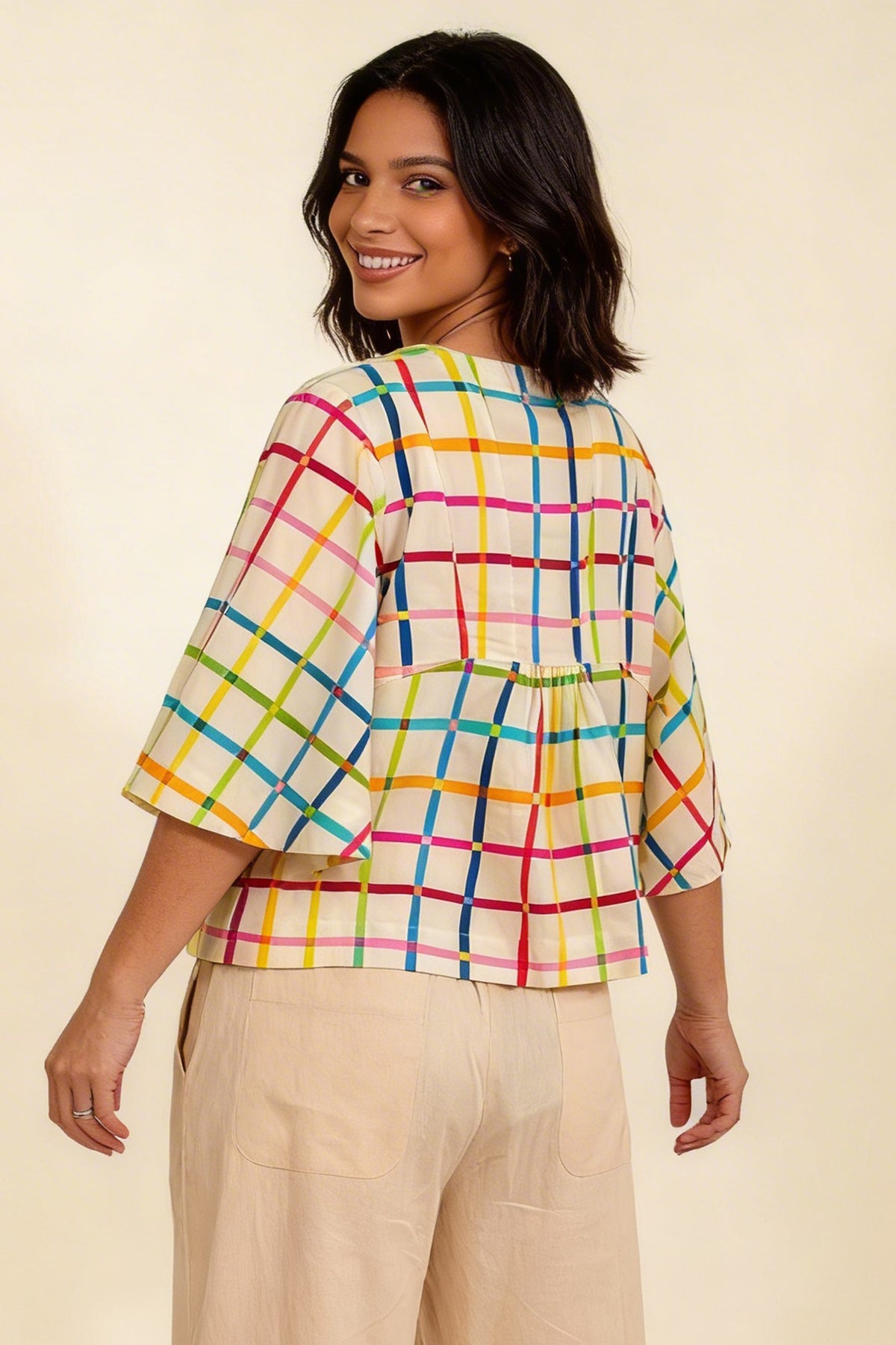 Anya Top | Geo Pop