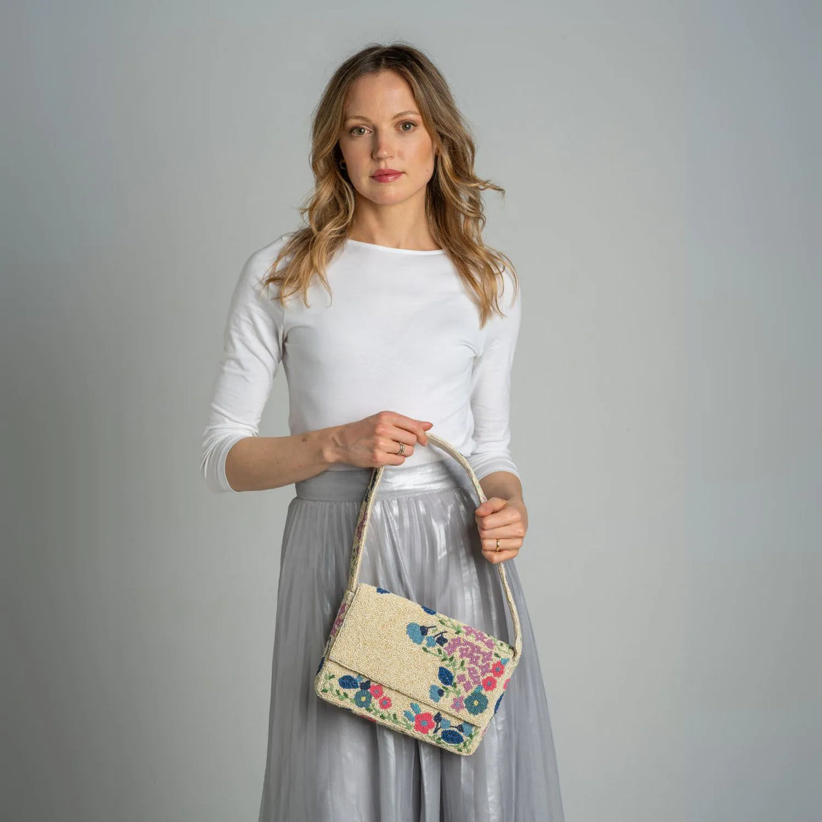Cream Floral Beaded Shoulder Bag