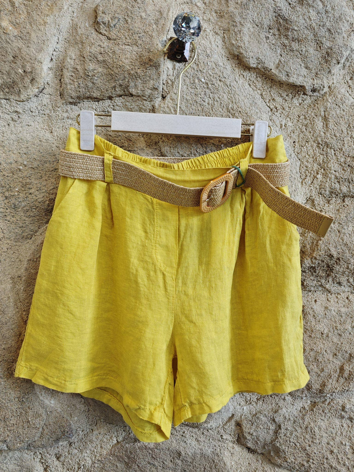 Linen Shorts with Belt