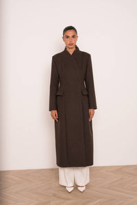 Fitting Long Coat with High Collar | Chocolate Brown