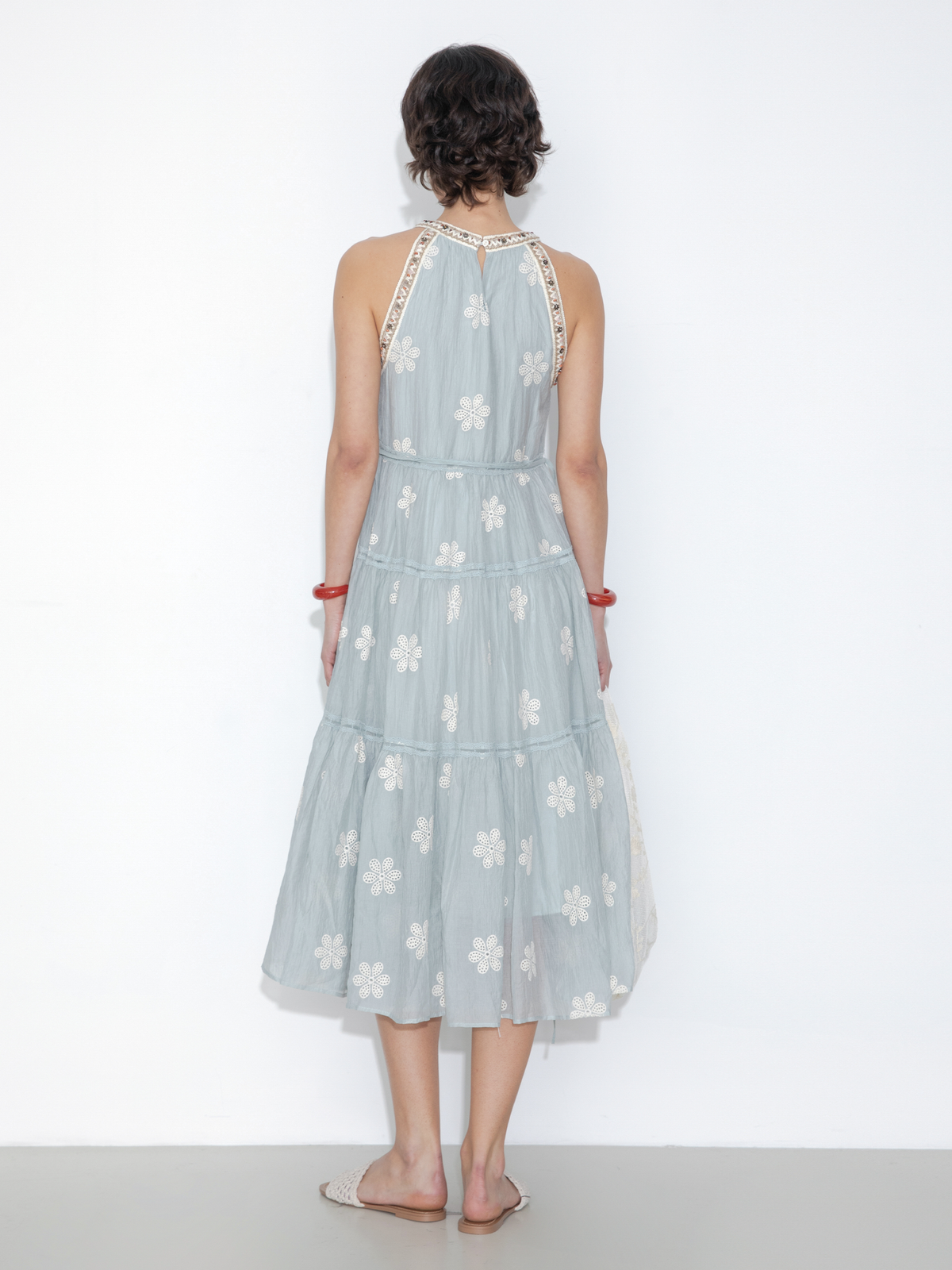 A-Line Halter Round-Neck Embroidered Maxi Dress