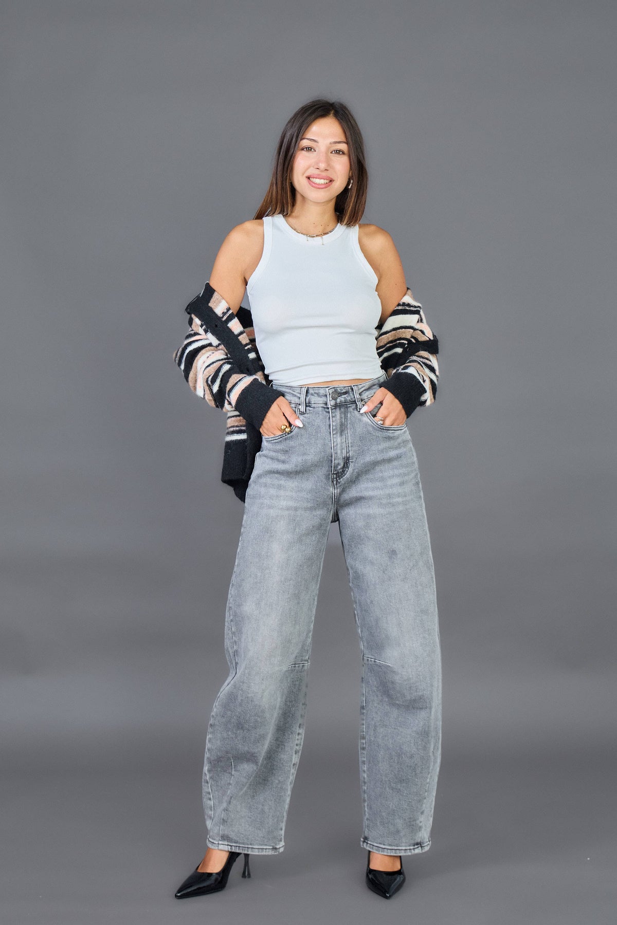 Louisa Barrel Jeans | Light Grey