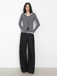 Basic Long-Sleeve Layering Top | V-neck