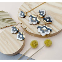 Anna Retro Flower Hoop Earrings: Metallic